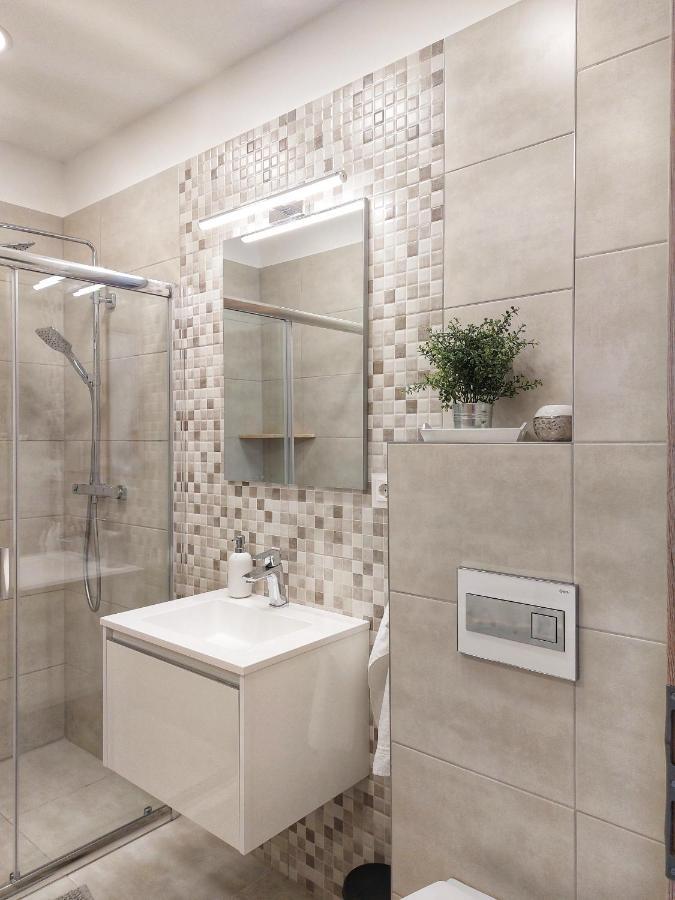 Paskom Apartmanház Nyergesujfalu Exterior foto