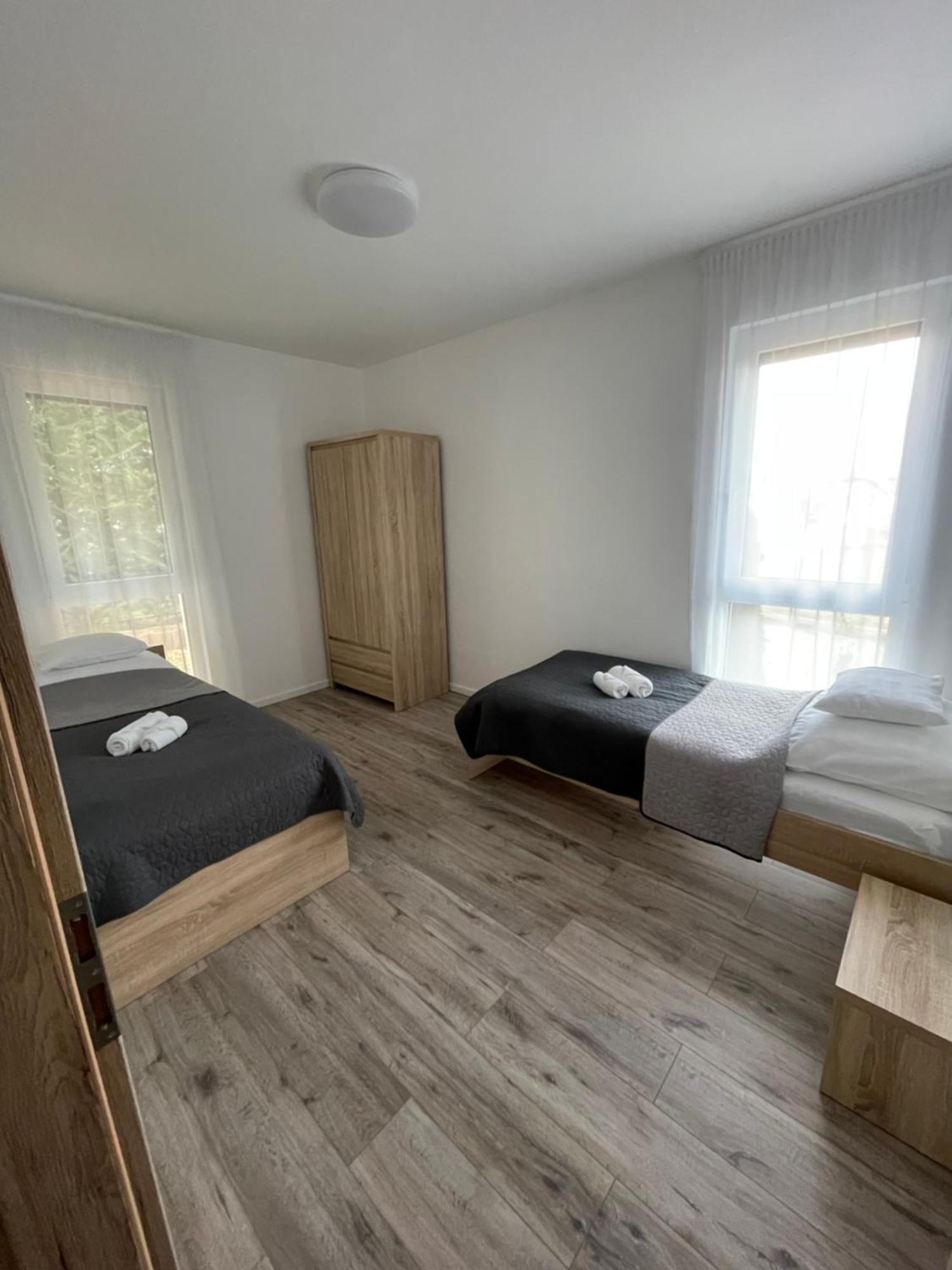 Paskom Apartmanház Nyergesujfalu Exterior foto